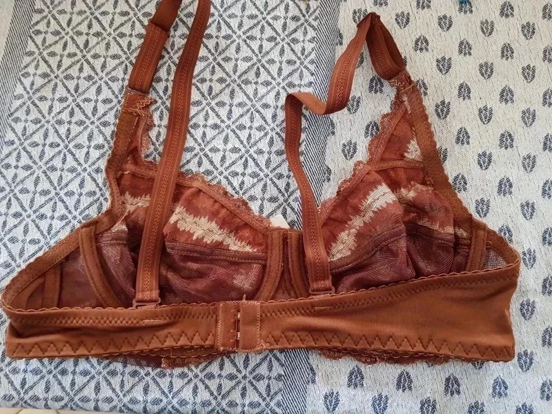 Sutiã marrom e bege de renda novo tamanho 100B – photo 5